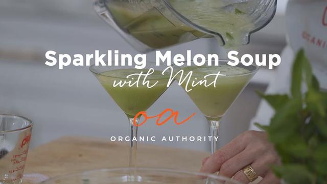 How to Make a Simple Sparkling Melon Soup with Mint