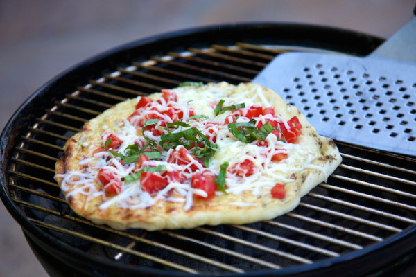 grilled pizza