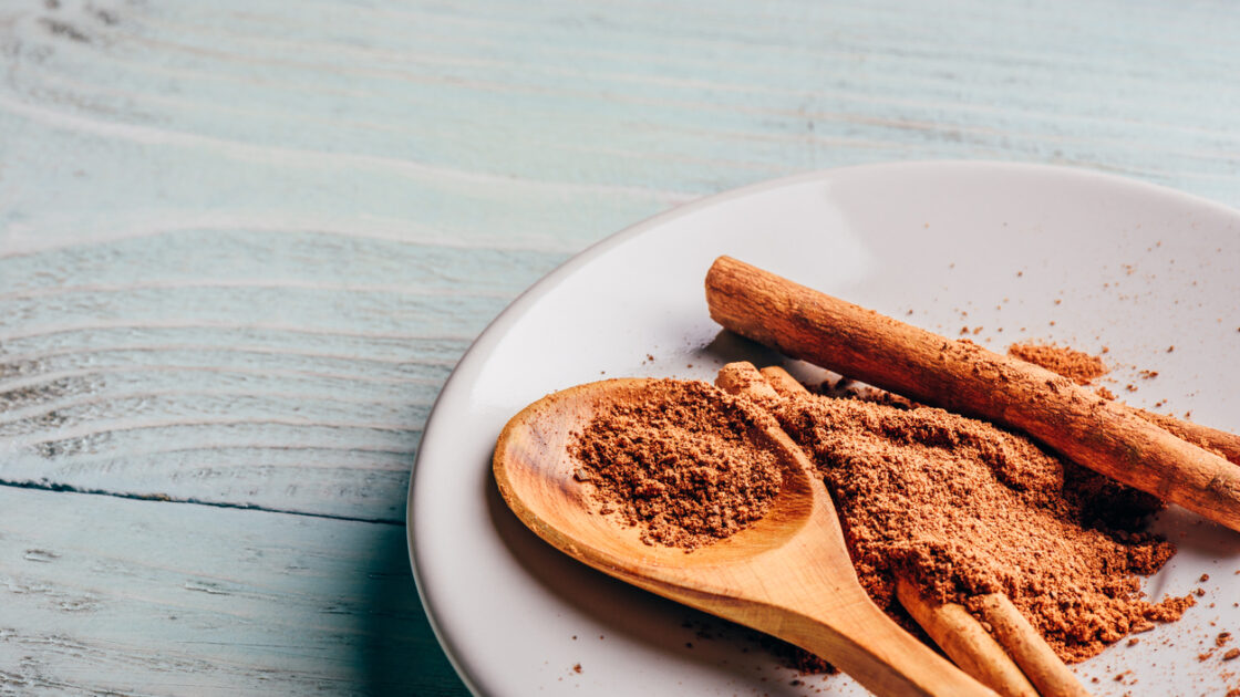 The Ultimate Cinnamon Buying Guide: 4 Brands We Absolutely Love