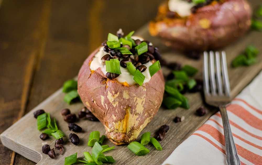 How To Make The Most  Delicious Vegan Baked Potato Ever!